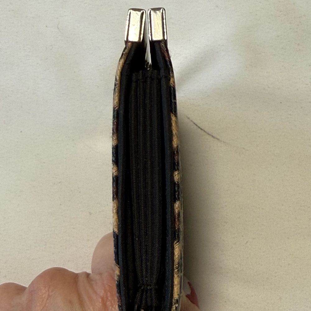 Leopard Print Women's clutch wallet - Picture 5 of 5